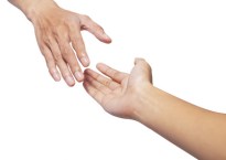 se laisser approcher, faire confiance aux autres